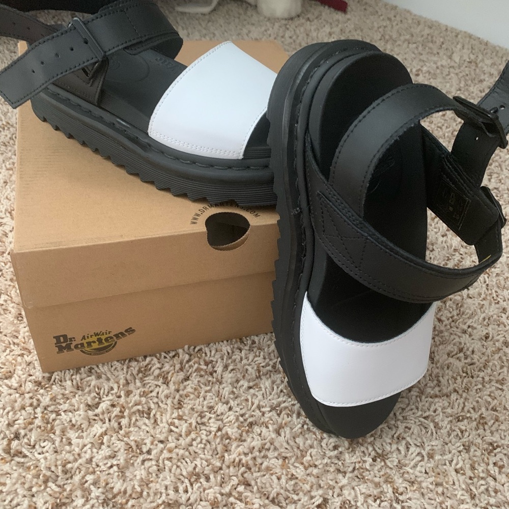 DR MARTEN NEW - Picture 6 of 6